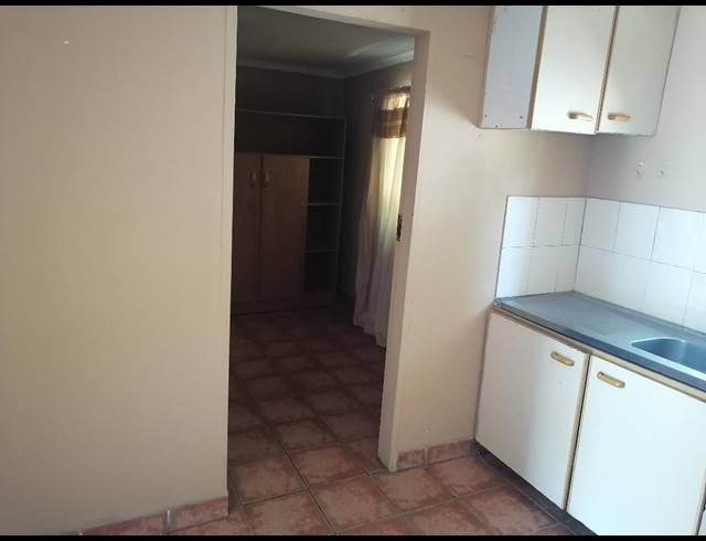 1 bed property to rent in MONDEOR
